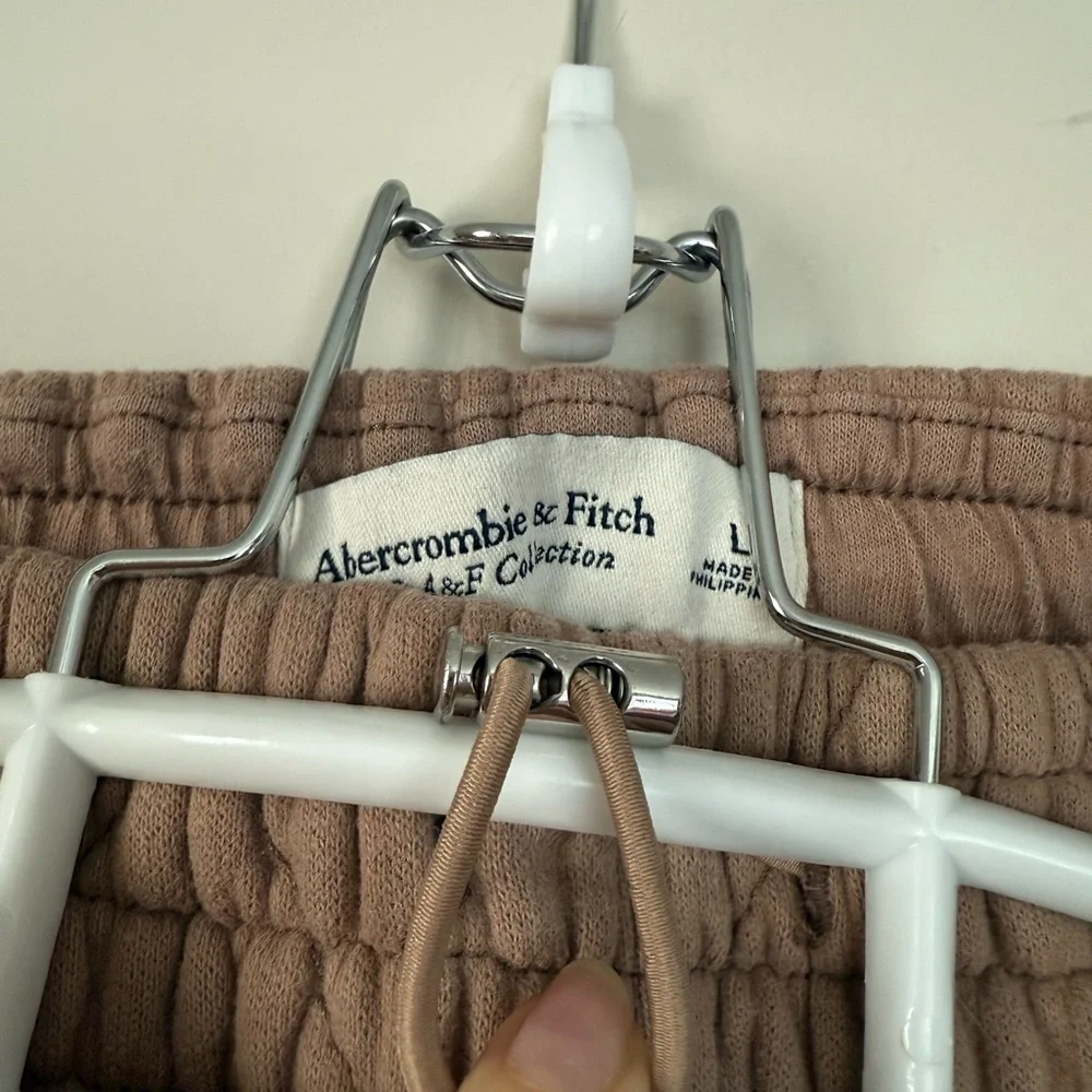 Abercrombie & Fitch Brown Jogger Sweatpants Elastic Waistband - Picture 3 of 3